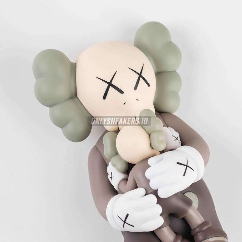 Jual Kaws Holiday Singapore Vinyl Figure Brown Di Seller