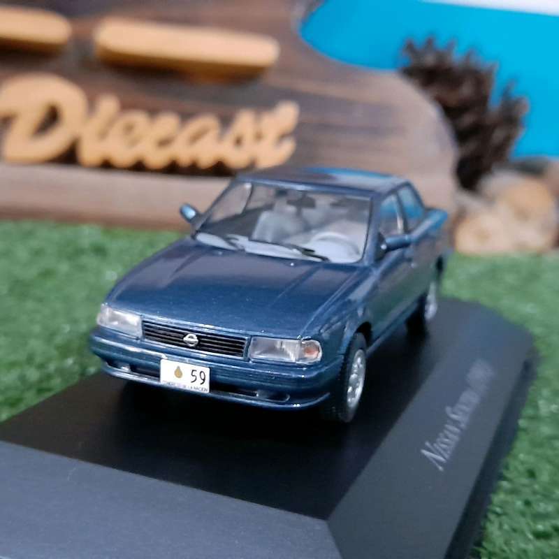 Jual Diecast Miniatur Nissan Sentra Skala 1 43 Di Seller Vio car collection diecast Sukaluyu Kab. Karawang Blibli