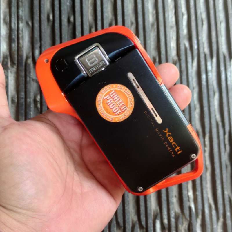 SANYO xacti WATERPROOF イッシーオート