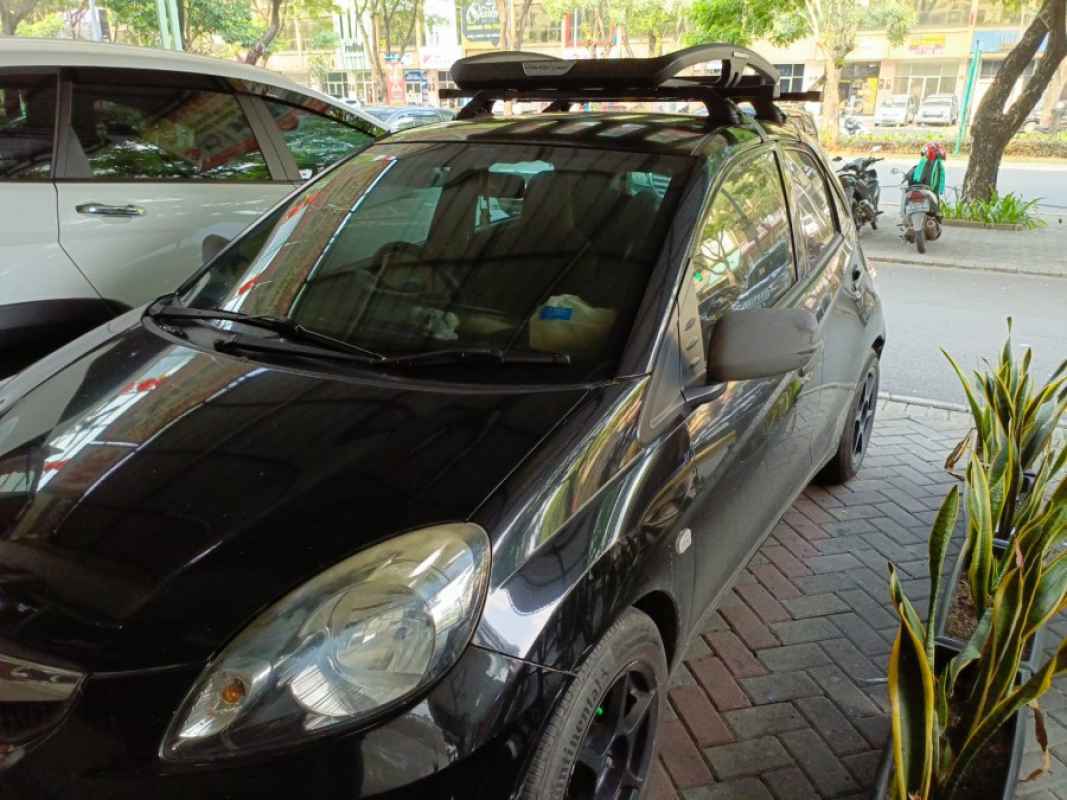 Honda brio roof rack clearance