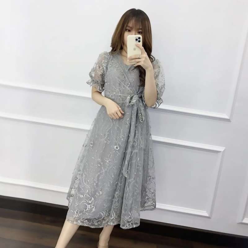 Midi Dress Wanita Gaun Pesta Brokat Elegan Fashion Baju Remaja Modern Lilac M