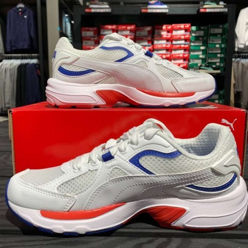 puma axis plus 90s white