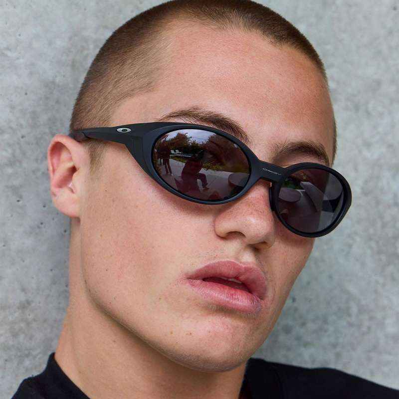 小物 OAKLEY EYEJACKET REDUX oo9438-01 OO9438 EYEJACKET REDUX óculos de sol Matte Black | OculosWorld BR