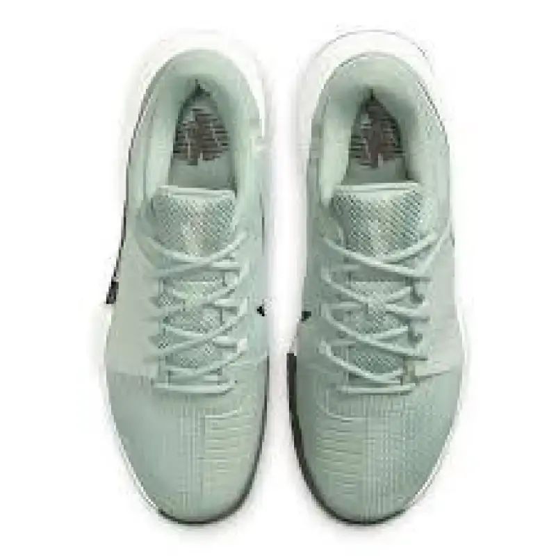 Promo Sepatu Tennis Men Zoom Gp Challenge 1.5 Hc Iq5180-005 Diskon