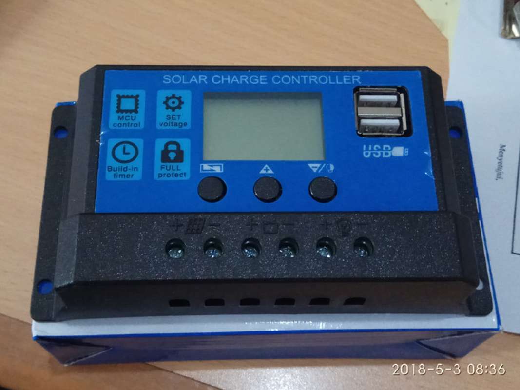 promo-pwm-solar-charge-controller-lcd-usb-30a-panel-surya-solar-cell