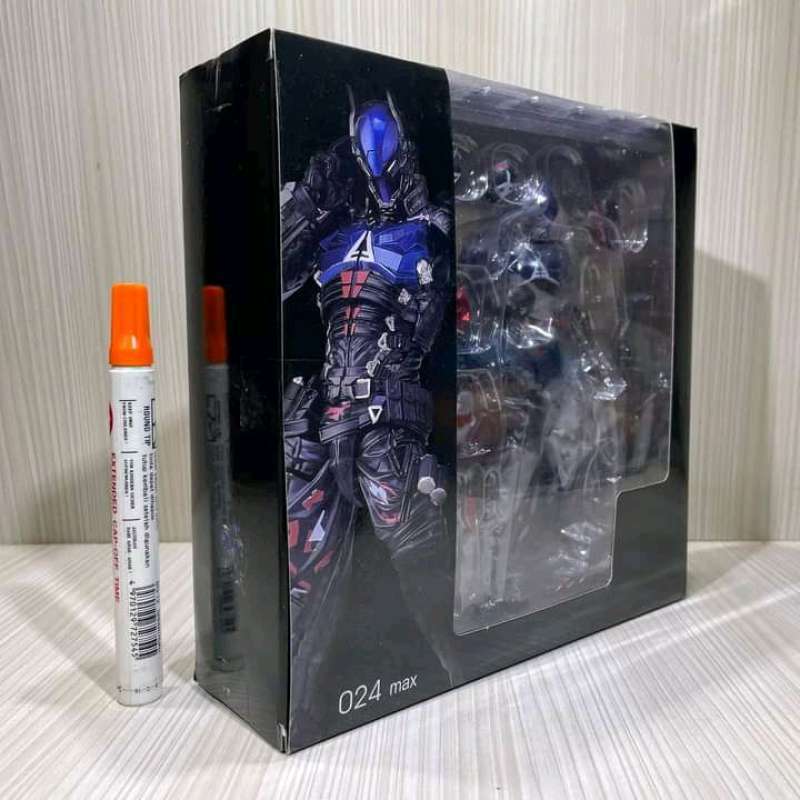 Jual mainan action figure revoltech arkham knight batman tinggi sektiar ...