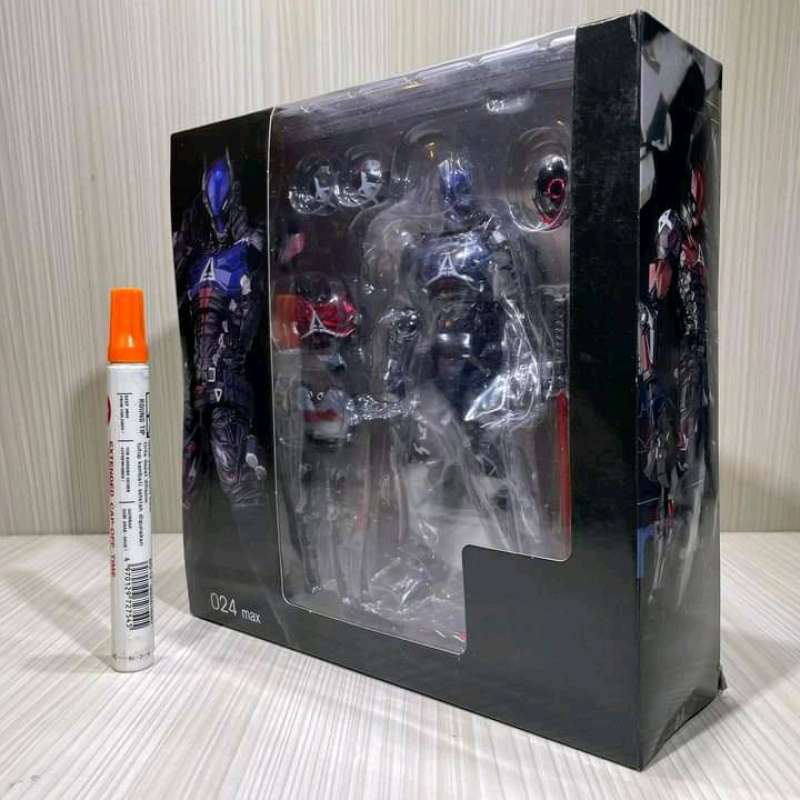 Jual mainan action figure revoltech arkham knight batman tinggi sektiar ...
