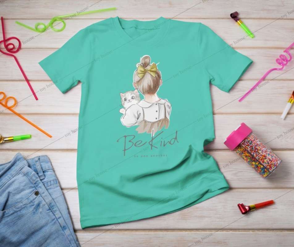 T SHIRT ANAK CEWEK BE KIND WITH LITTLE GIRL HOLDING KITTEN HAND DRAWN