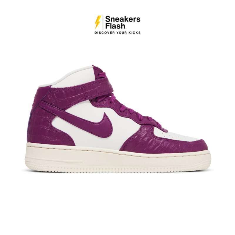 Promo Sepatu Sneakers Wanita Nike Air Force 07 Mid Lx Viotech