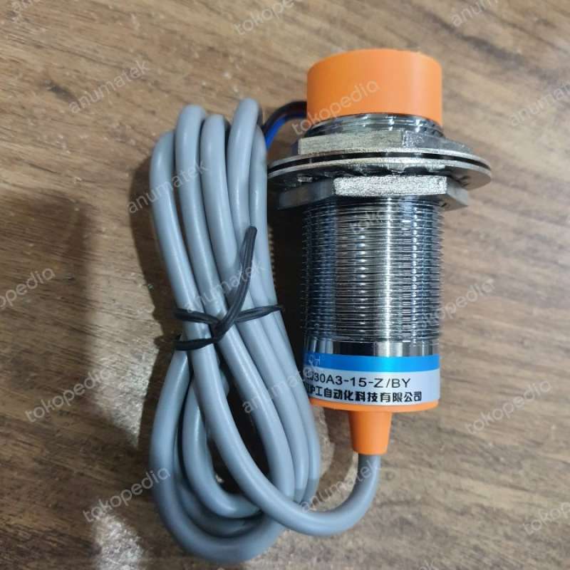 Sensore Di Prossimit&agrave; Induttivo SC-3020C - 20mm, 10-30VDC, PNP NO, Per Automazione Industriale