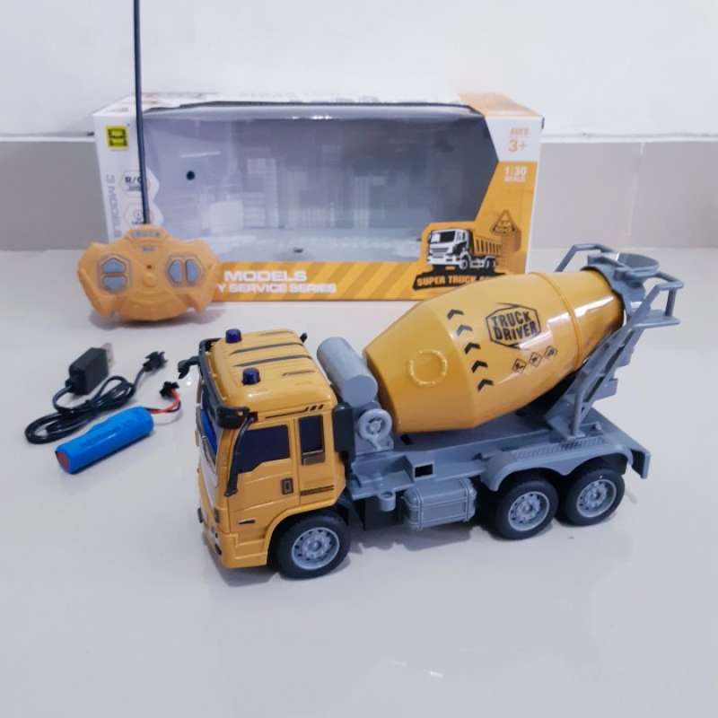 Promo Mainan Rc Truk Molen Baterai Cas - Mobil Remote Control Truck