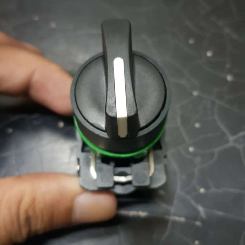 Promo Selector Switch 3 Posisi Stay Put Xb5Ad33 Schneider Diskon 33% di ...