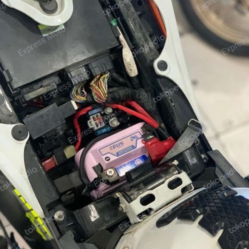 Jual aki motor lithium zeus nmax r25 cbr250rr ninja 250 ninja2tak beat