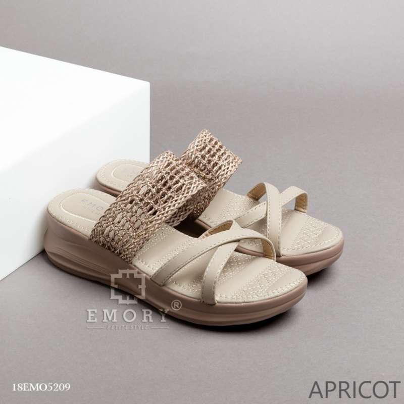 Emory sandal store