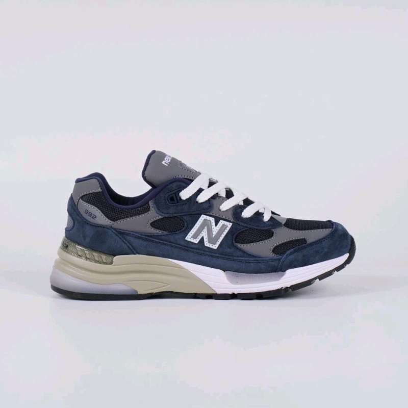 Sepatu new hotsell balance 42