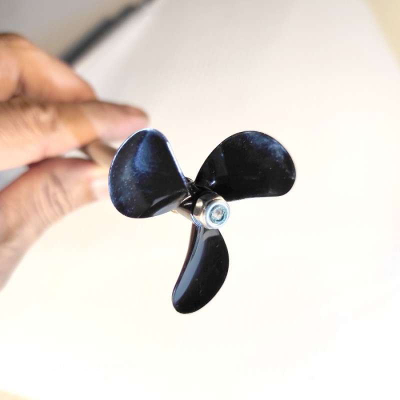 DEMULAX Boot 4mm Aandrijfas Asbus 4-Blades Metalen Propeller