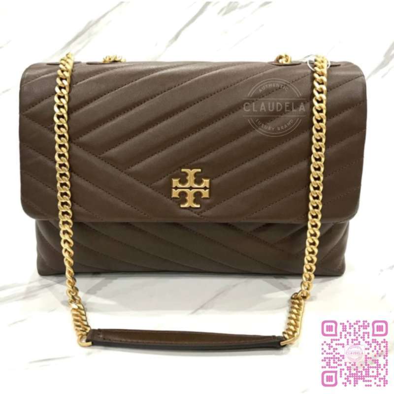 Tory Burch Kira Chevron Medium Convertible Shoulder Bag in Fudge