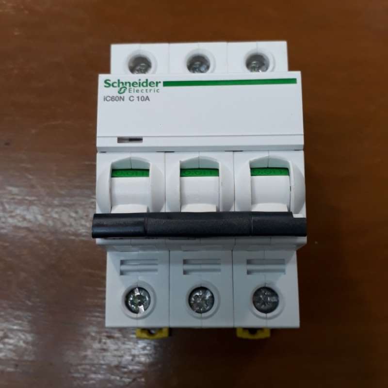Promo Mcb Ic60n 3p 10a Schneider Diskon 23% Di Seller Hubner Store ...