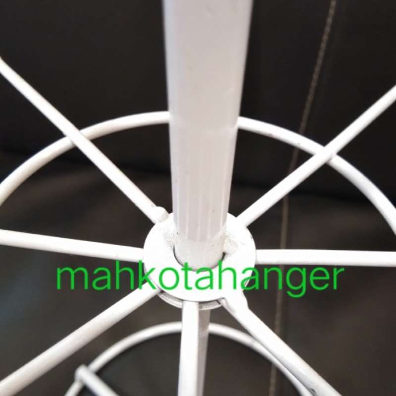 Jual RAK DISPLAY PUTAR MATAHARI 3 SUSUN GANTUNGAN AKSESORIS DISPLAY di ...