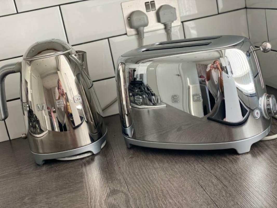 Promo Smeg Silver Aesthetic Chrome Breakfast Set Kettle Toaster Smeg