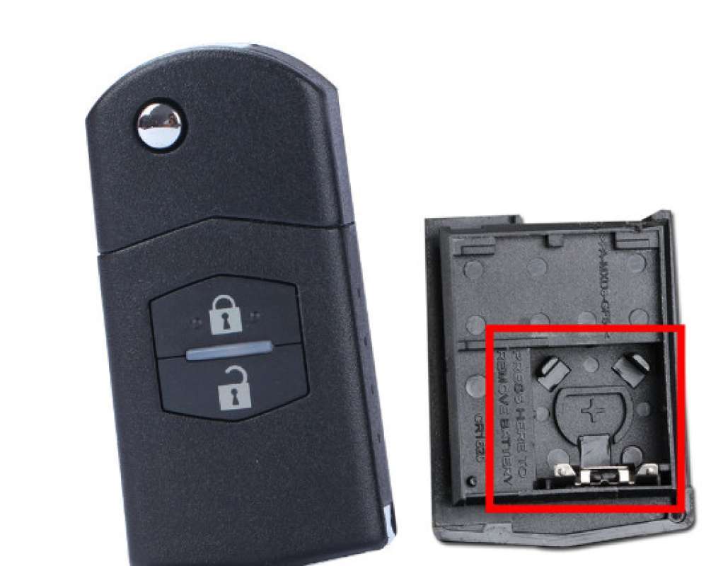 KUNIO Coque De Clé Métal Pour Mazda – Boîtier Métal Alliage Zinc + Silicone – Pour Clé Pliante 2 Boutons (Noir)