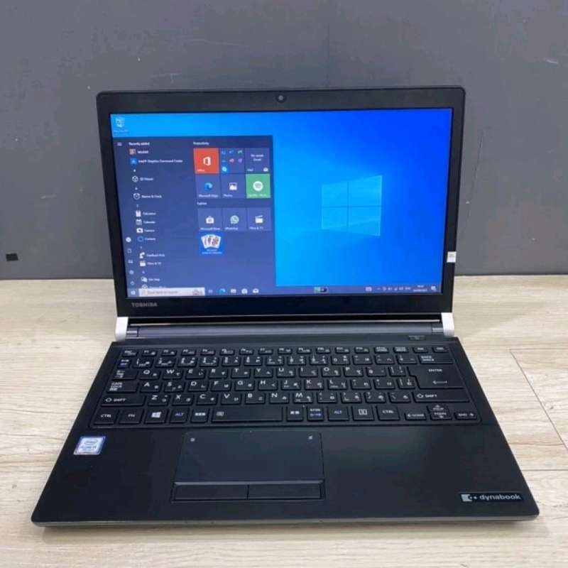 TOSHIBA にくかっ DYNABOOK AB25/RW-W-i3-5G-17