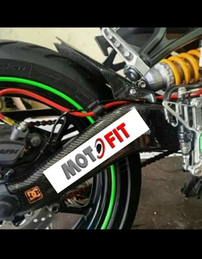Promo kawasaki ZX25R cover swing arm ZX 25 R carbon kevlar asli Diskon ...