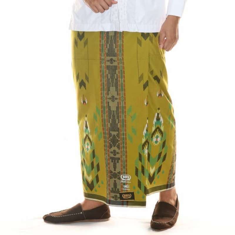 White Gold HC Sarung Set