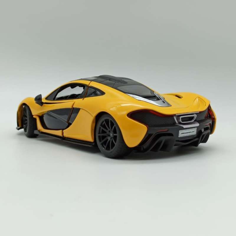 McLaren P1 giallo - 1:24 - R/C Auto telecomandate McLaren P1 giallo - 1:24 - R/C Auto telecomandate