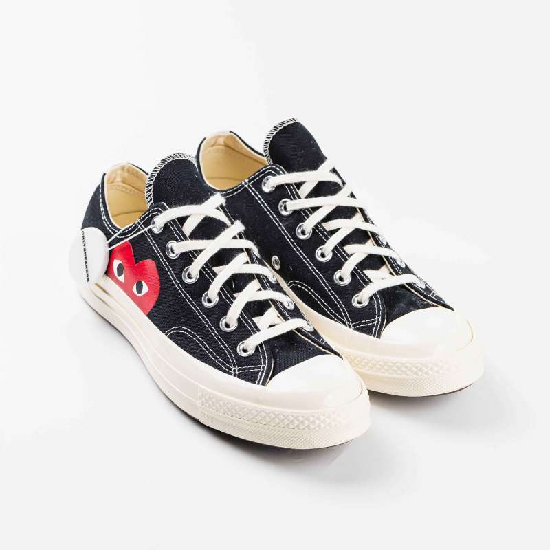Jual Converse X Cdg Play Low Big Heart Black 100 Authentic Di Seller Onlysneakers Ruko Centre Point Kota Medan Blibli