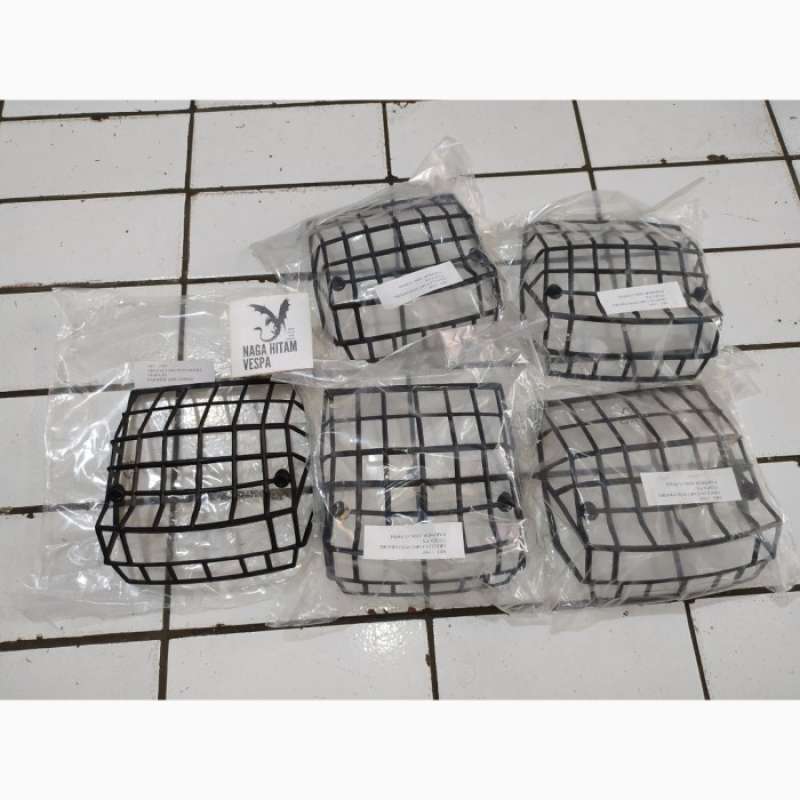 Promo Grill Stoplamp Vespa Px Ps Series Original Cuppini Italy Nos