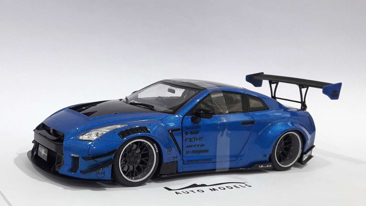 TAMIYA GT-R 異なっ 35 1/10 未使用ボディー Glasstop
