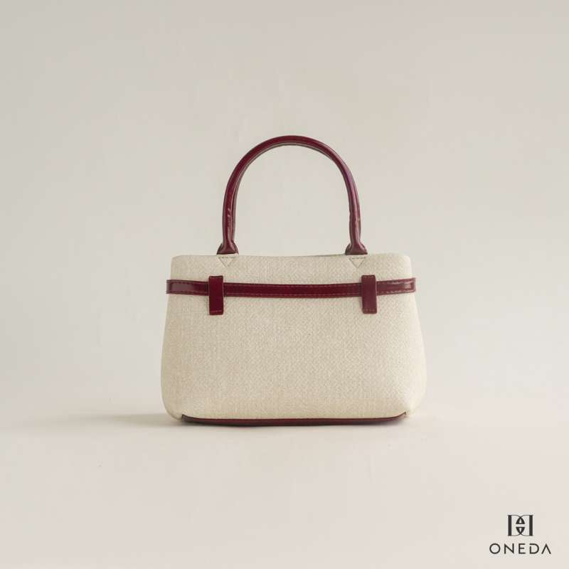 Jinsiy porno sevgi mehr bilan Bir rusni uyingizda sikdi