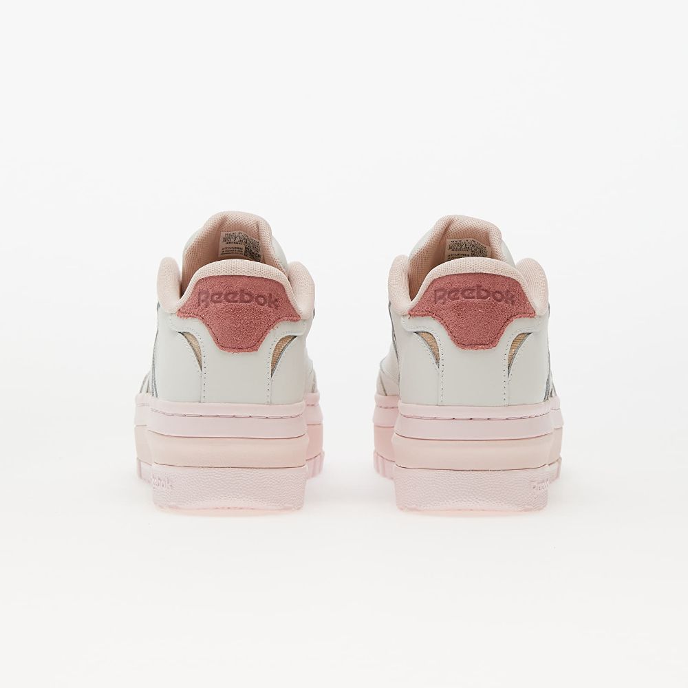 Reebok Women Classic Club C Extra Sepatu Olahraga Wanita [100070180]