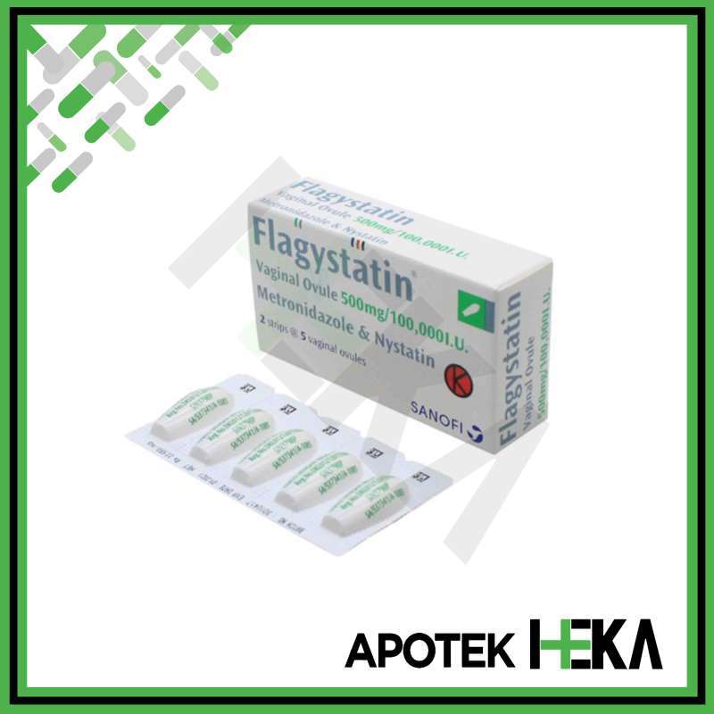 Uyda kokraklar onlayn Karina Kapurning porno fotosuratlari va