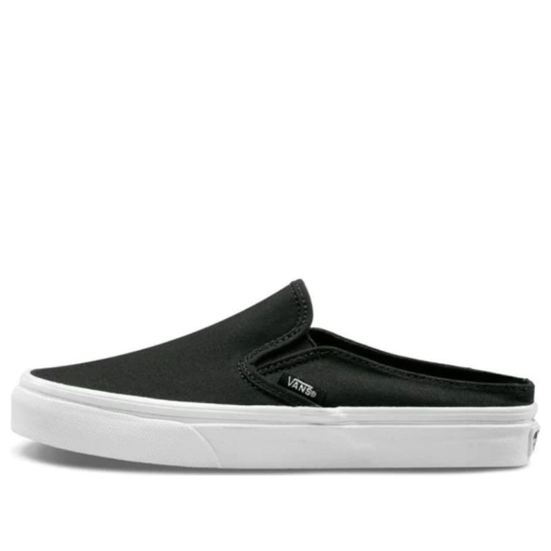 Jual Vans Ua Classic Slip-on Mule Sneakers - (canvas) Black/true White ...