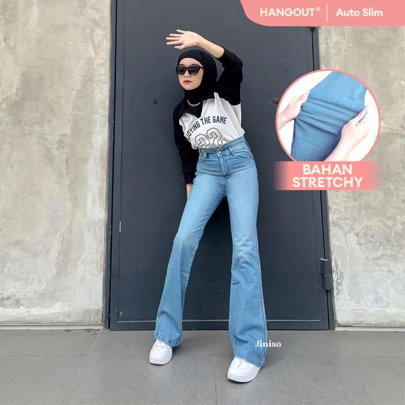 Podvalda elektrchi bilan rus porno