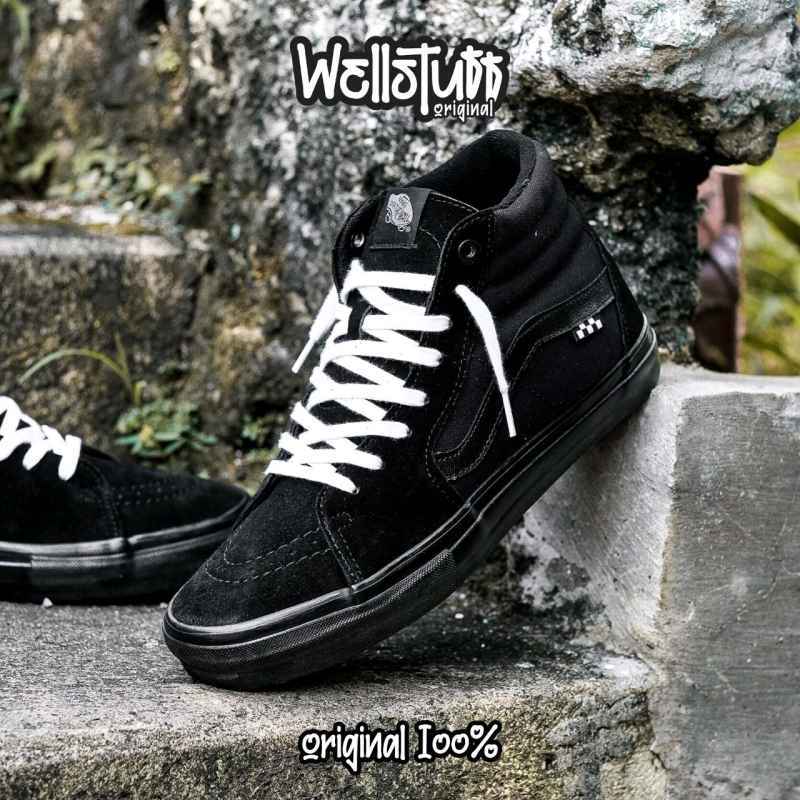 Sk8 hi full black discount