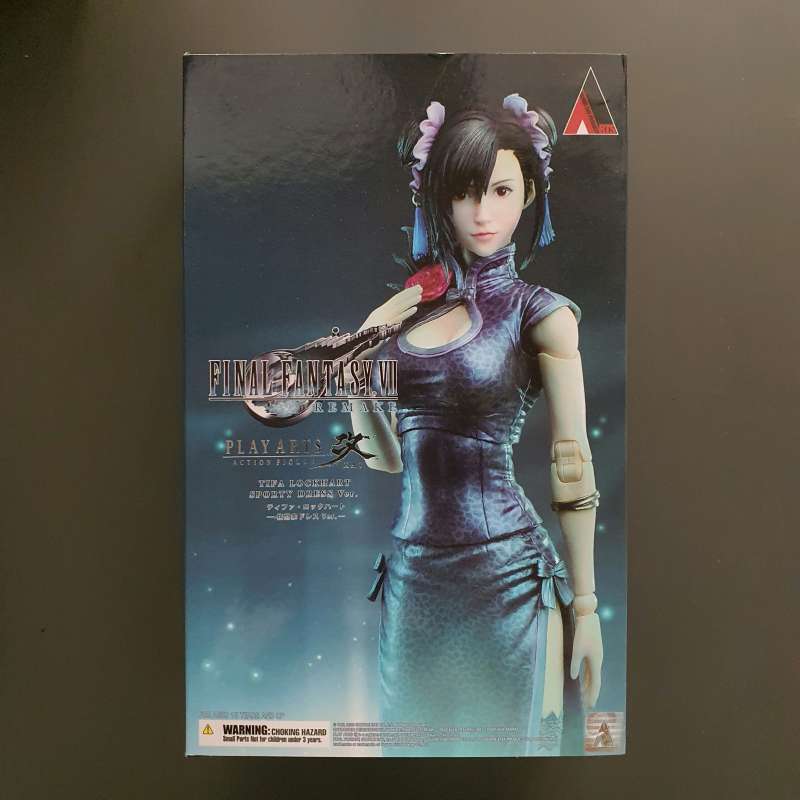 FIGURINE REMAKE PLAY Arts Kai Tifa Lockhart Final Fantasy VII Square