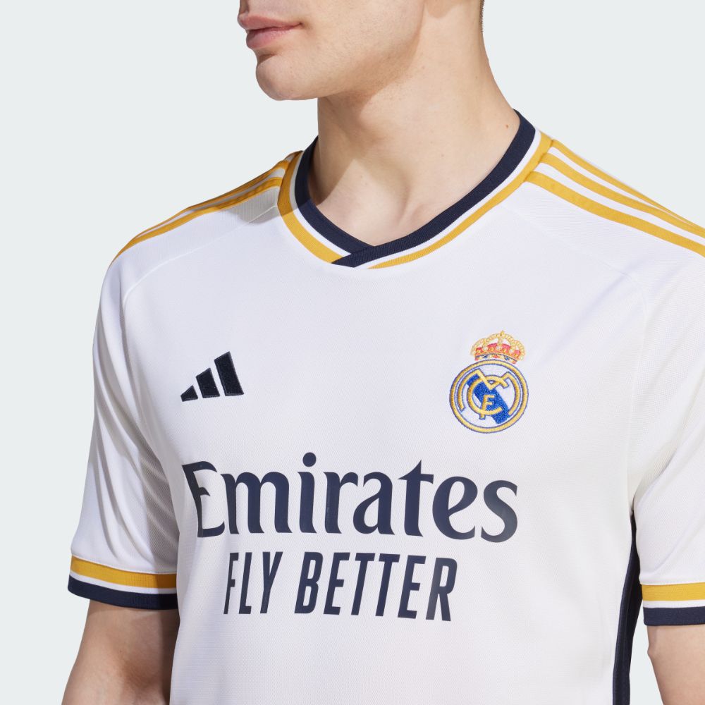 Real Madrid Training Kit 2023/24 : Maillots de foot et NBA sur