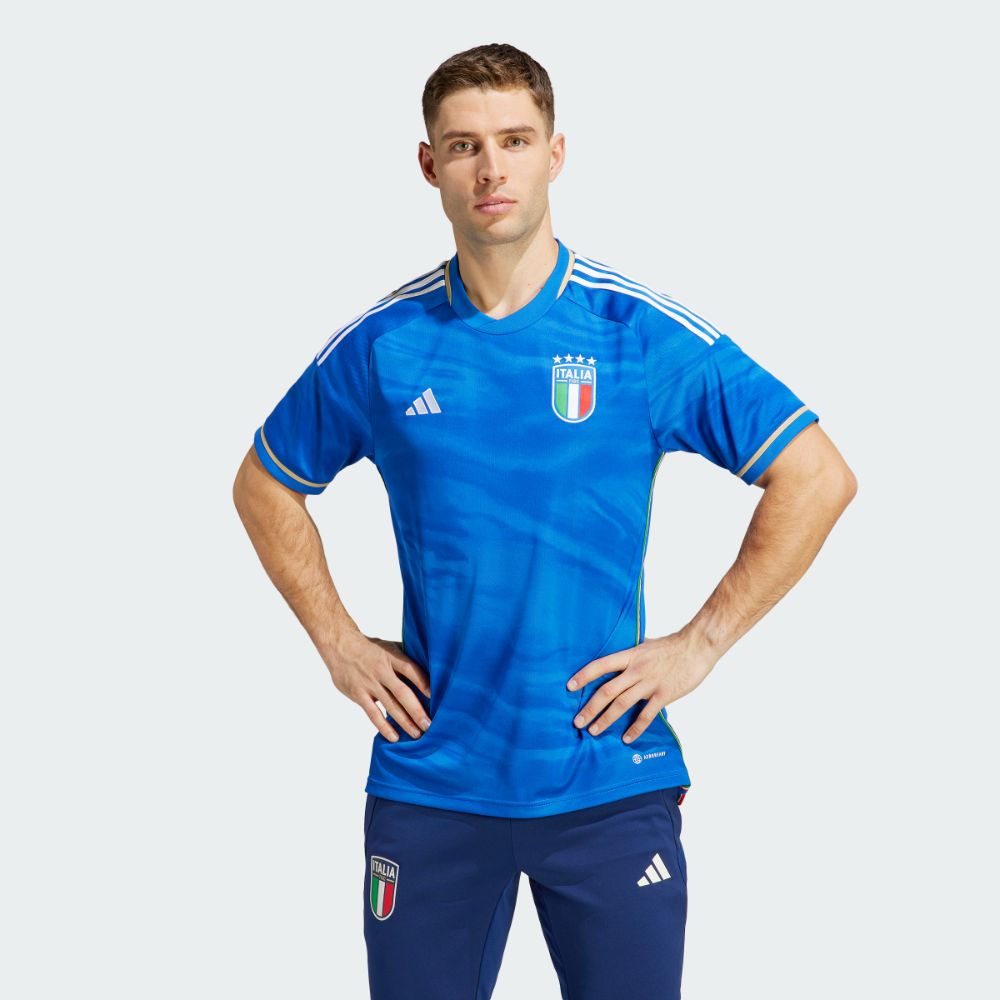 Jual adidas italia 2025