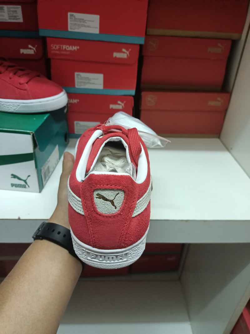 Sepatu Casual Suede Classic XXI High Risk Red Whi 374915 02