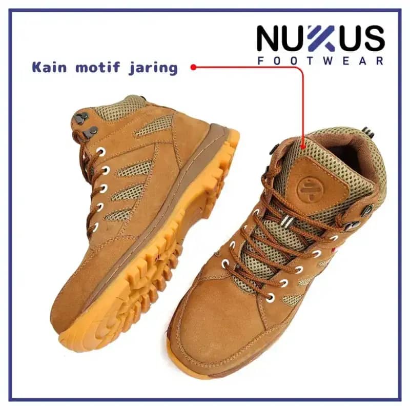 Nukus Sepatu Safety Pria Boots Tinggi Kulit Asli Nobuck Ujung Besi Coklat  Tan SB 03T