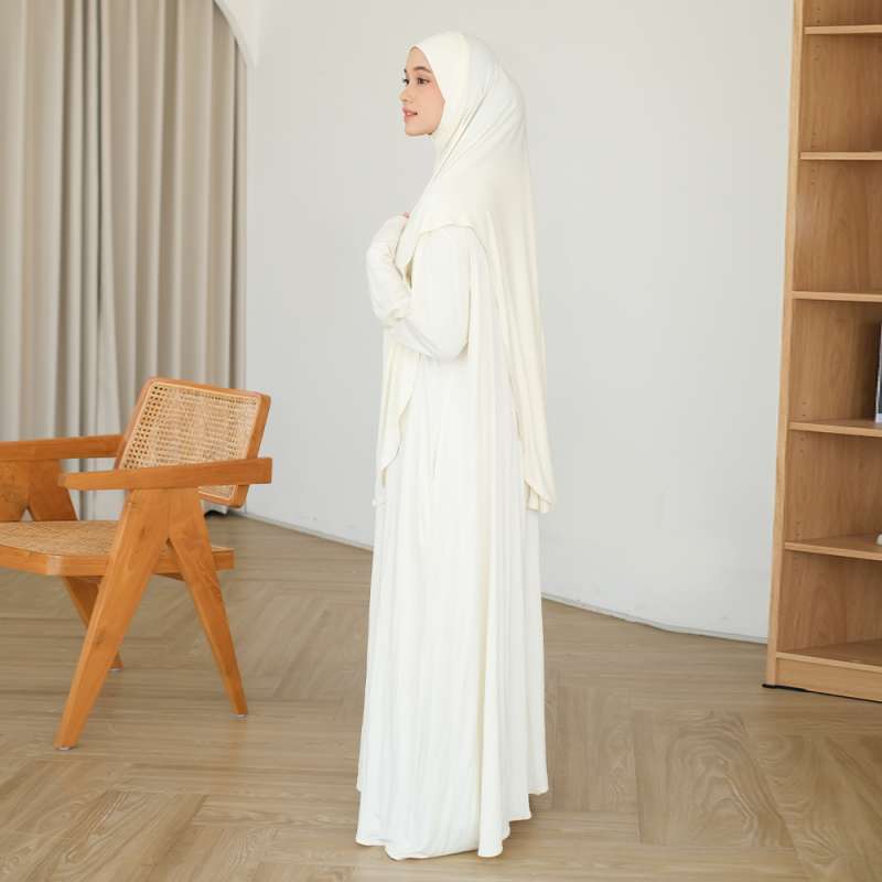 Saira abaya dress discount