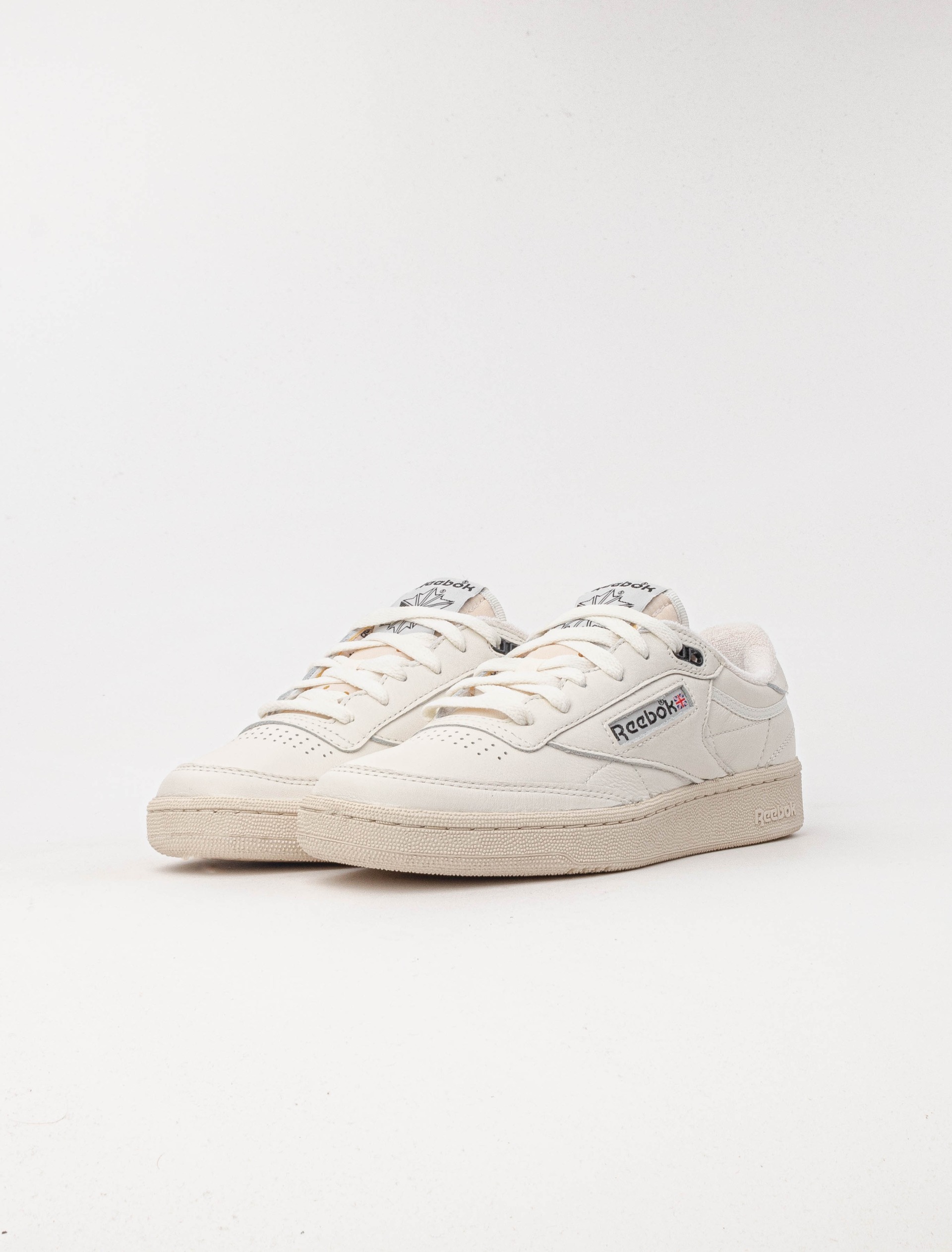 Reebok Men Sportswear Club C 85 Vintage Sepatu Olahraga Pria [REEC00033000]