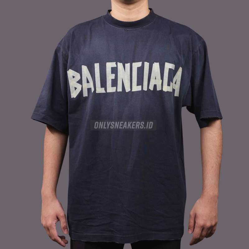 Jual Balenciaga Distressed Tape Logo Black Tee 100 Authentic Di Seller Onlysneakers Ruko Centre Point Kota Medan Blibli