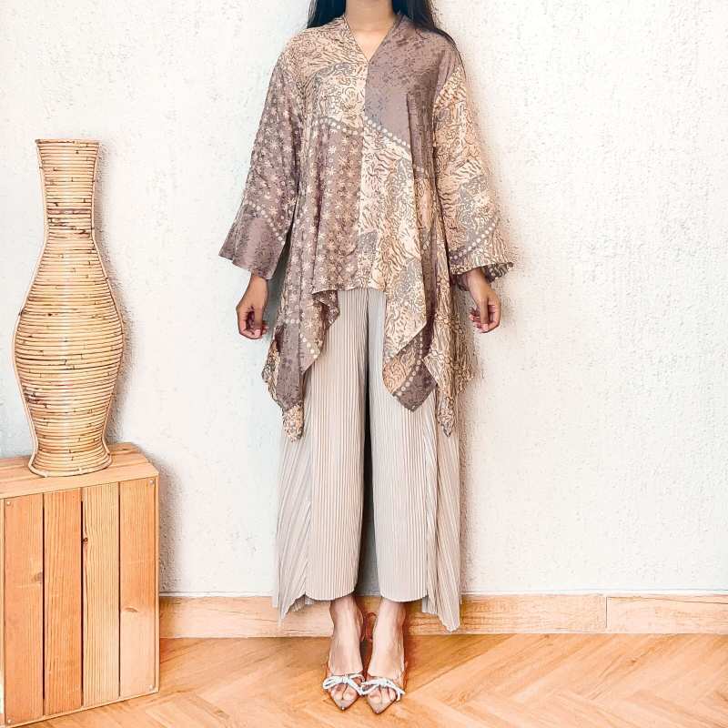 Rus porno videolari mushuk sikishini aks ettiradi