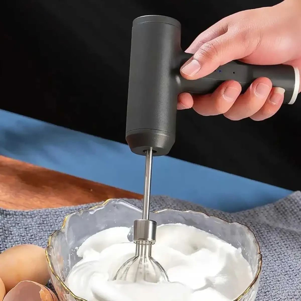 Jual Bth Mixer Tangan Mini Electric Whisk Wireless - Kreasi Hidangan ...