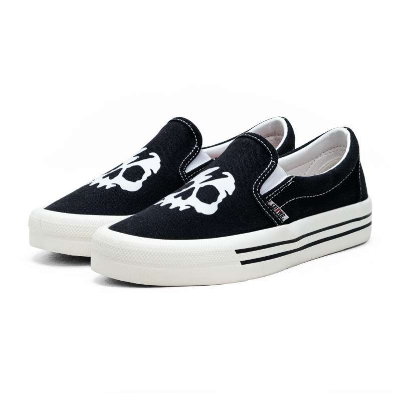SABA Slip On Skull Black White Sepatu Sneakers Casual Pria Wanita