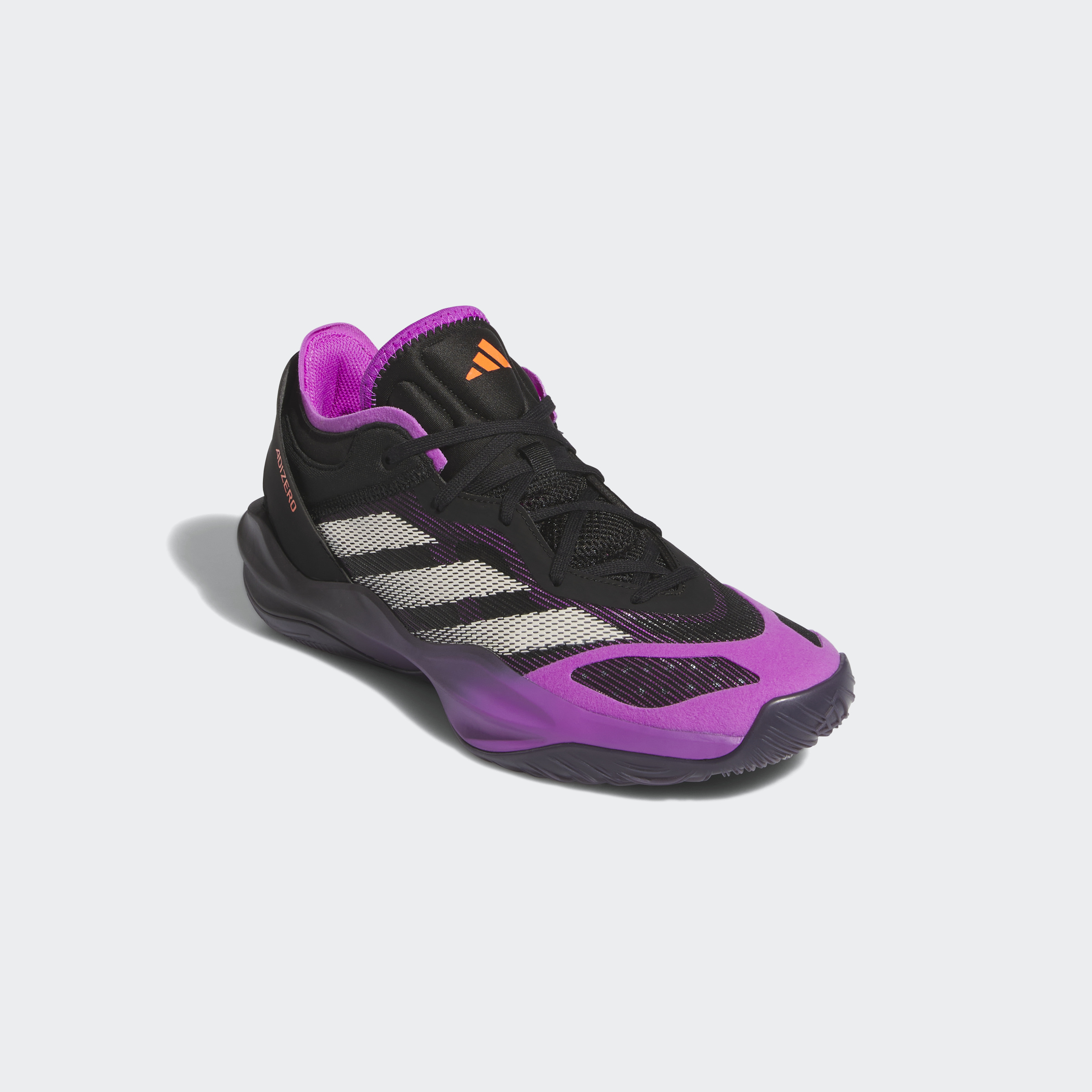 Sepatu basket adidas wanita top